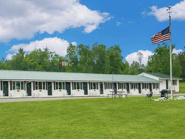 Katahdin Valley Motel 768x576
