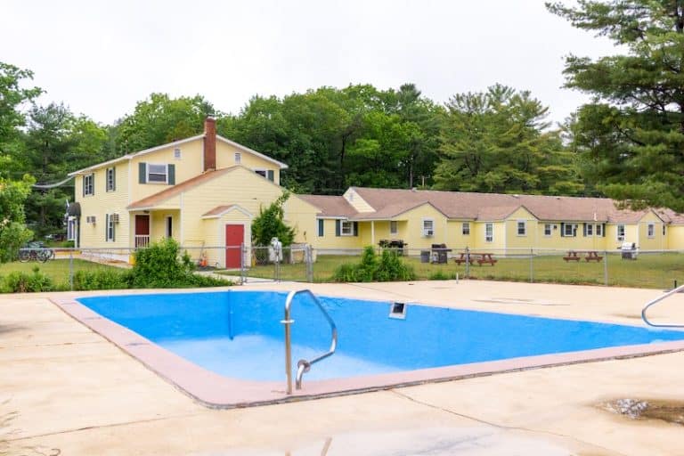 The Lodge At Kennebunk 768x512